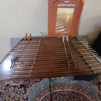 سنتور قاسمی بهمراه کیف و میز