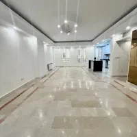 تاپ لوکیشن ۱۳۰متر/۲ خواب/نور بینظیر/طبقات بالا