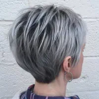 کلینیک تخصصی کوتاهی مو و طراحی ابرو