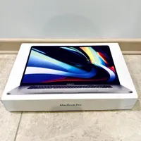 فروش مک بوک پرو core i9