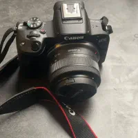 دوربین مخصوص تولید محتوا Canon R50