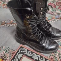 کفش سایز ۴۰