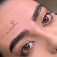 استخدام و آموزش حرفه ای آرایش دائم