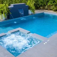 ساخت استخر. استخر پیش ساخته