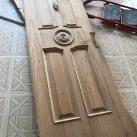 درب چوبی دو لنگه در حد نو