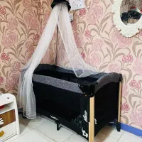 تخت و گهواره وپارک بازی
