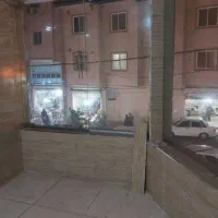 اجاره واحد تجاری ۴۰ متری بر اصلی خیابان پرتردد|اجارهٔ مغازه و غرفه|رشت, پیرکلاچای|دیوار