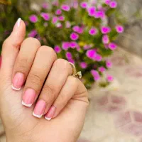 کاشت ناخن