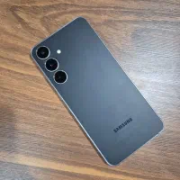 گوشی s25fe 256g در حد آکبند