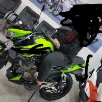 گمشده زونتس|اشیا|اصفهان, فرهنگیان|دیوار