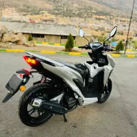 کلیک 150 تیتانیوم|موتورسیکلت|بانه, |دیوار