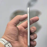 اپل iPhone SE (2020) پک اصلی بشرط سلامت از همه نظر|موبایل|رشت, لاکانی|دیوار