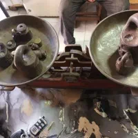 ترازو سنگی قدیمی