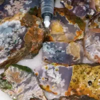 فروش انواع سنگ های زینتی