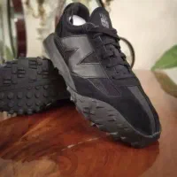 کتونی‌ نیوبالانس‌ اورجینال 44     NewBaLance xc72