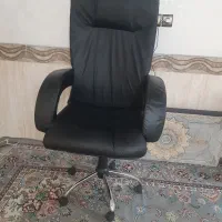 صندلی مدیریتی سالم وبزرگ