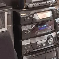 سیستم صوتی خانگی پاناسونیک بسیار تمیز دست اول|سیستم صوتی خانگی|تهران, صادقیه|دیوار