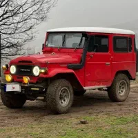 تیوتا لندکروز 2f کالاسکه