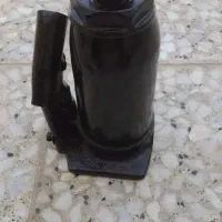 جک روغنی ۱۲ تنی