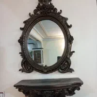 دکوری جنس پلی‌استر و زیبا(آینه و شمعدون)