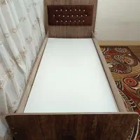 تخت۲در۹۰همراه پاتختی|تخت و سرویس خواب|شاهین‌شهر, مخابرات (شهید بهشتی)|دیوار