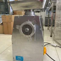 چرخ گوشت گیربکسی طرح مینروا