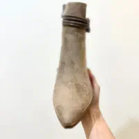 نیمبوت جیر کرم با پاشنه پهن و بند تزئینی گرهدار|کیف، کفش، کمربند|شیراز, شهرک گلستان|دیوار