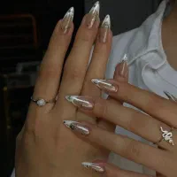 مرکز تخصصی ناخن