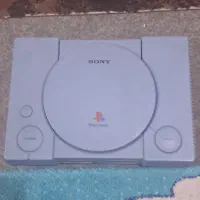 سونی یک با وسایل سالم