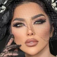 میکاپ عروس وهمراه با جدیدترین متد روز(تضمینی)آموزش