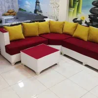 مبل  ال  الینا) نشیمنگاه‌ نرم و پشتی‌ استاندارد،