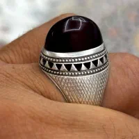 انگشتر و دستبند