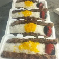 غذای پرشین اماده همکاری با تمامی ارگانها وغیره|خدمات پذیرایی، مراسم|مشهد, ثامن|دیوار