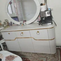 یک عدد اینه کنسول