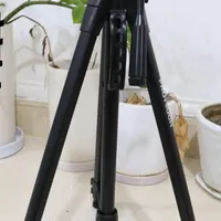 پایه دوربین عکاسی