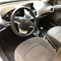 پژو ۲۰۷ سقف فلز ۴۰۲|خودرو سواری و وانت|شیراز, قصرالدشت|دیوار