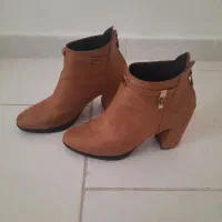 نیم بوت سایز ۳۹ ۴۰