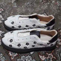 کفش نوفروشی