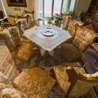 کاملا سالم چوب اصل کیفیت پارچه و چوب عالی