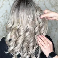 خدمات آرایشگری