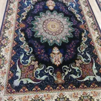 2عدد فرش 6متری در حد نو موجود هست.