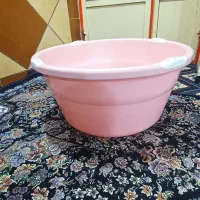 تشت خیلی بزرگ در حد نو