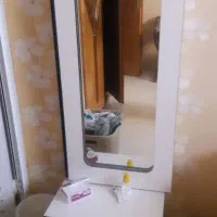 آینه ارایشی