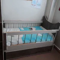 تخت گهواره شو کودک|تخت و سرویس خواب|اصفهان, اطشاران|دیوار