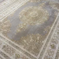 جفت فرش ۹ متری ۱۵۰۰ شانه گل برجسته طلاکوب