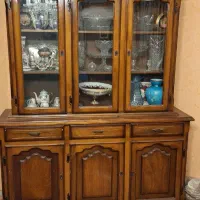 ویترین بوفه دوتکه چوبی قدیمی سه درب