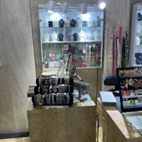 ویترین فروشی|فروشگاه و مغازه|رشت, دیلمان|دیوار