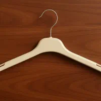 تولید انواع چوبکار چوب لباسی