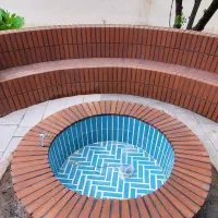 سنگ کار .آجر نما کار . کاشیکاری|خدمات پیشه و مهارت|یاسوج, |دیوار