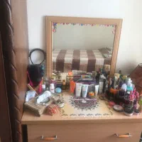 میز آرایش دو کشو با آیینه